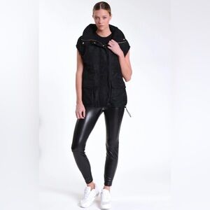 Woman’s Blanc noir jacket vest, black camouflage, size medium